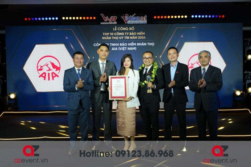 Lễ công bố top 50 công ty đại chúng uy tín và hiệu quả năm 2024